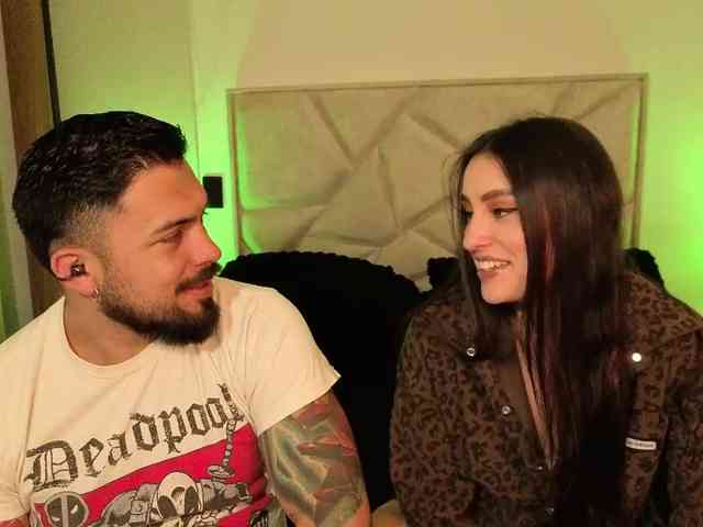 SweetSin-Couple webcam