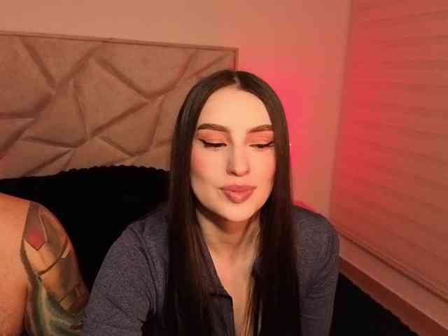 SweetSin-Couple Sex Cam Show