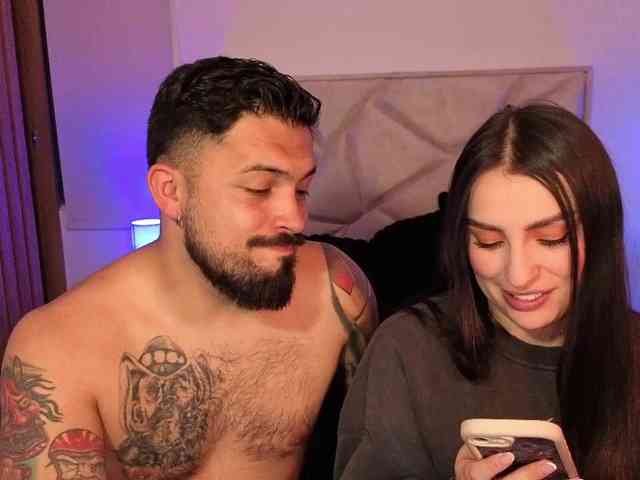 SweetSin-Couple webcam