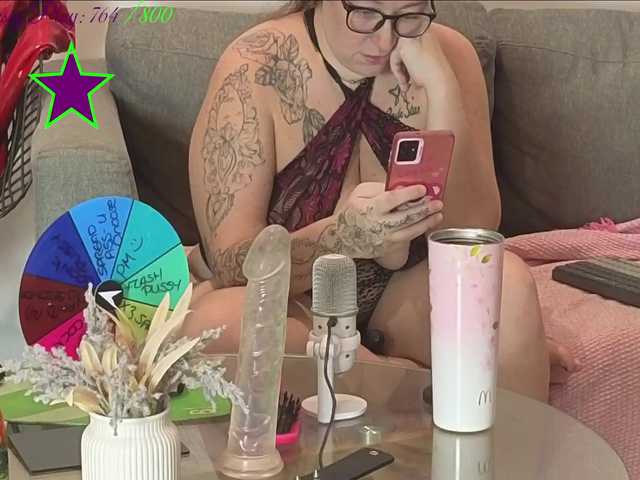 JadeStarUK live cam on BongaCams