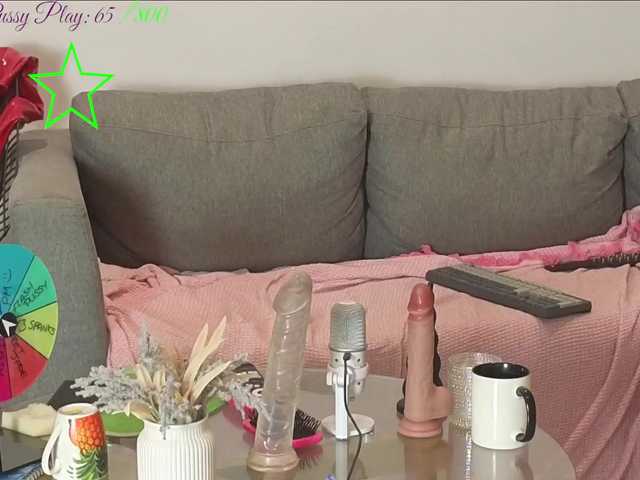 JadeStarUK live cam on BongaCams