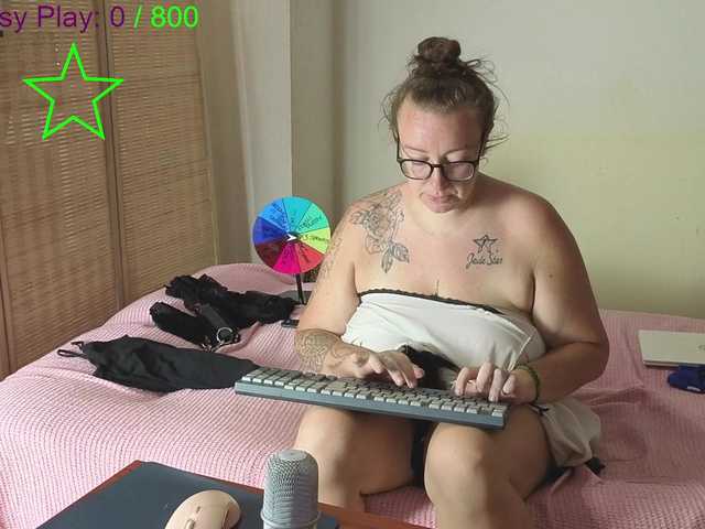 JadeStarUK Live Cam and Statistics on UnifiedCams