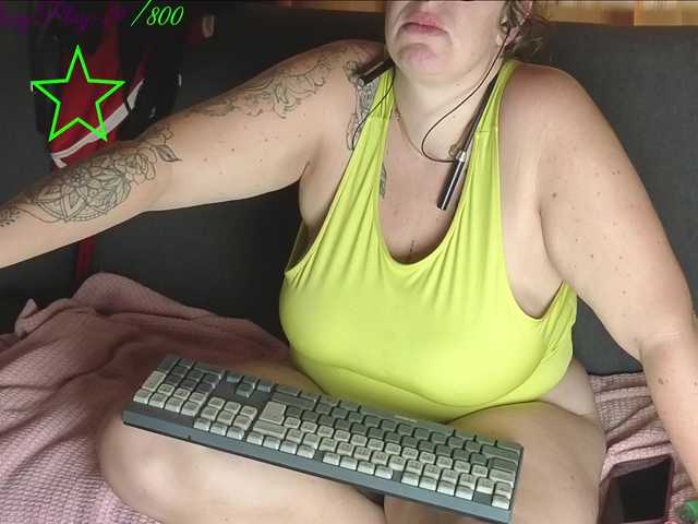 JadeStarUK live cam on BongaCams
