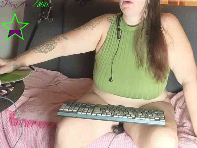 JadeStarUK webcam