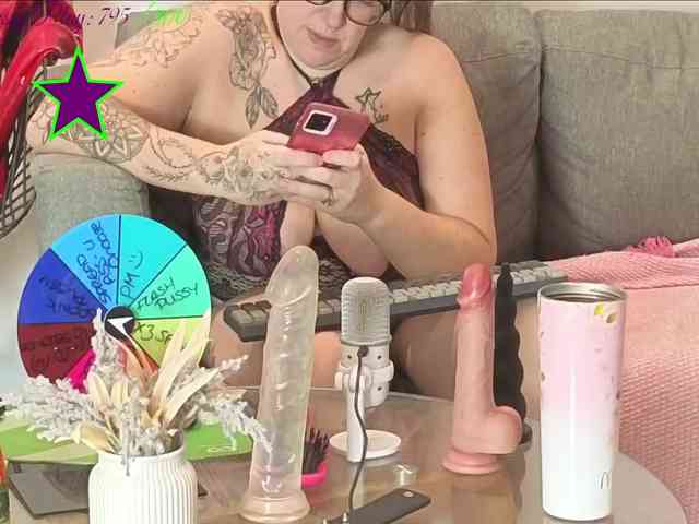 JadeStarUK webcam