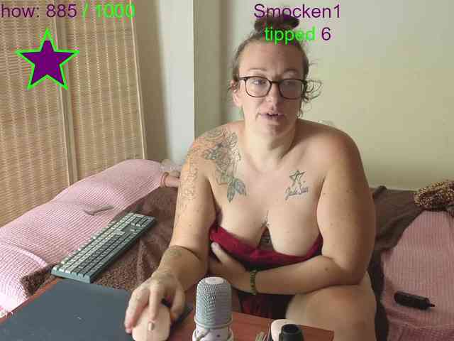 JadeStarUK webcam