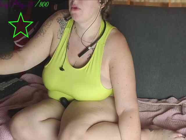 JadeStarUK webcam