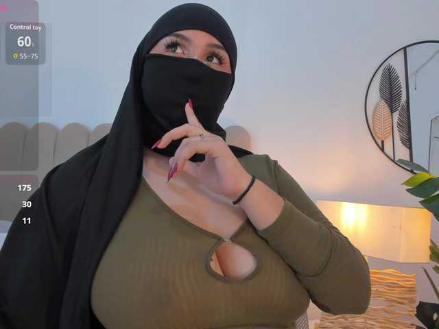 Amirah- live cam on BongaCams
