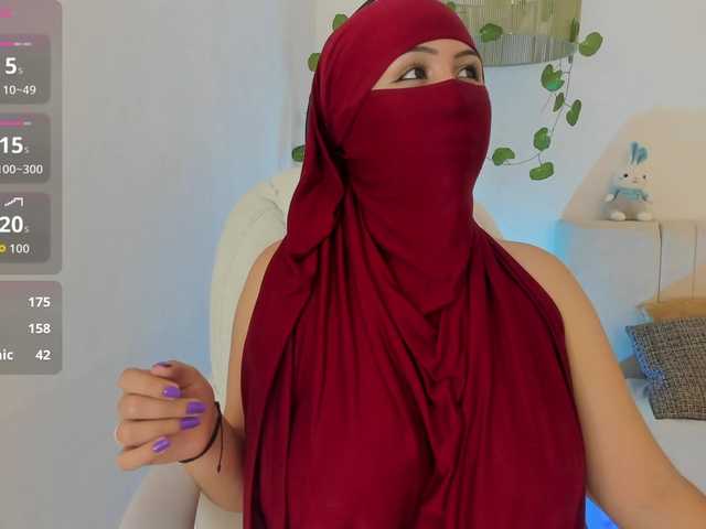 Amirah-'s BongaCams show and profile