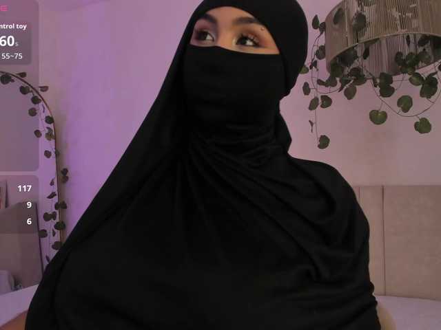 Amirah- live cam on BongaCams