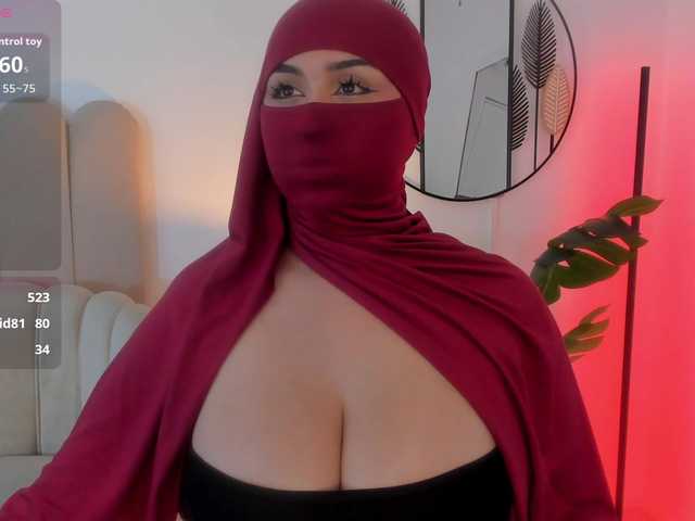 Amirah- live cam on BongaCams