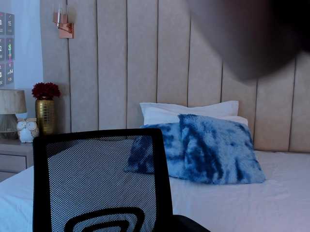 Amirah- live cam on BongaCams