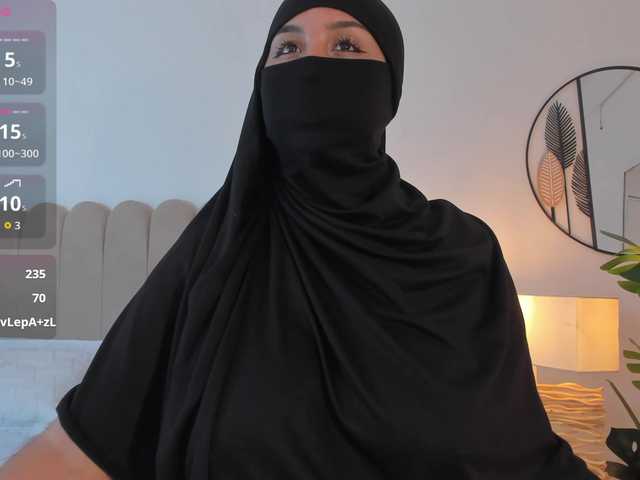 Amirah- live cam on BongaCams