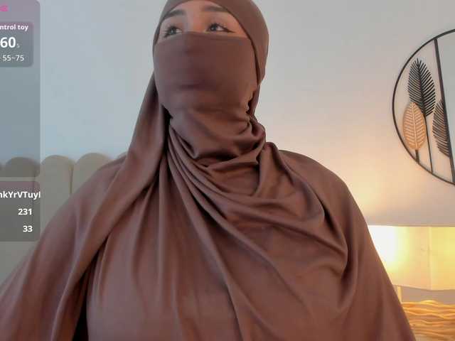 Amirah- live cam on BongaCams