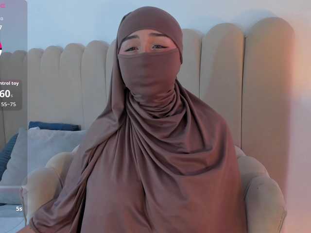 Amirah- live cam on BongaCams