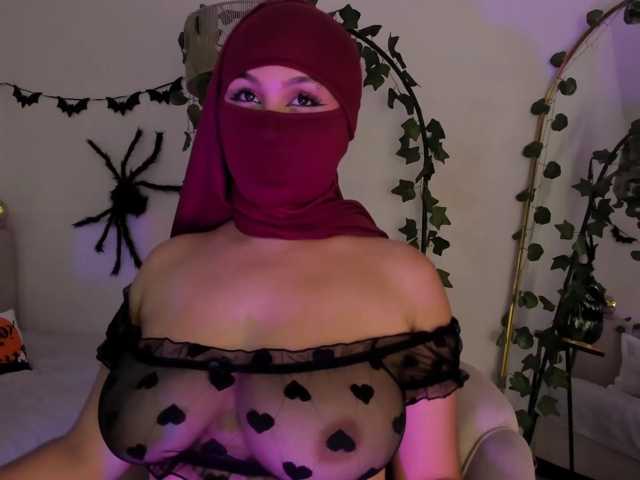 Amirah- live cam on BongaCams