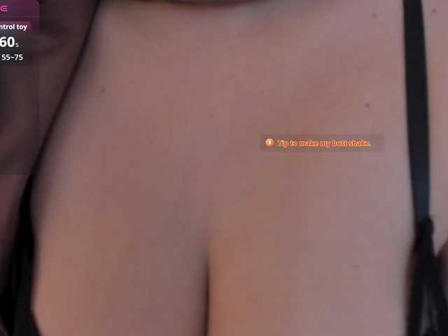 Amirah- live cam on BongaCams