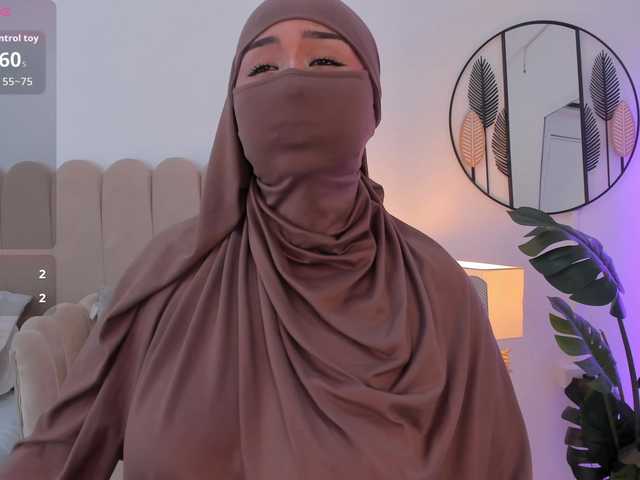 Amirah- live cam on BongaCams