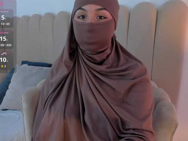 Amirah- live cam on BongaCams