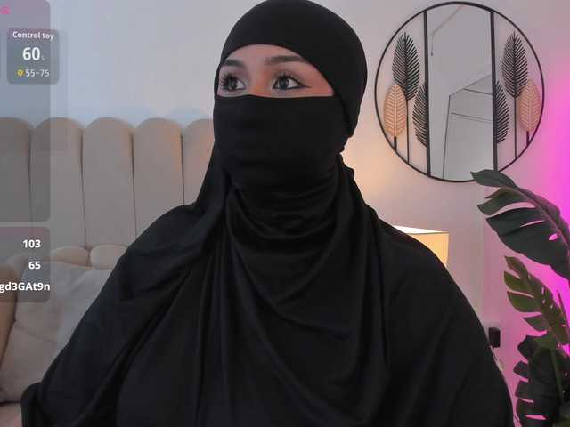 Amirah- live cam on BongaCams