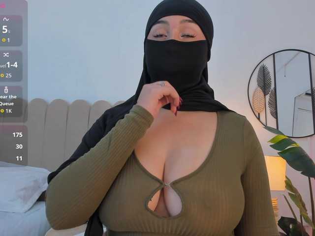 Amirah- live cam on BongaCams