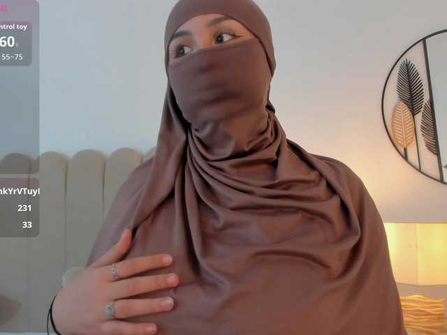 Amirah- live cam on BongaCams
