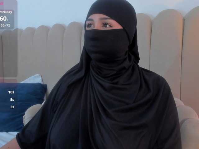 Amirah- live cam on BongaCams