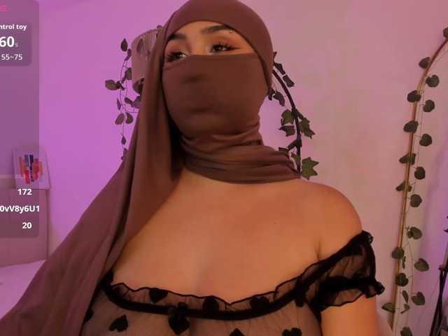 Amirah- live cam on BongaCams