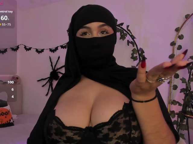 Amirah- live cam on BongaCams