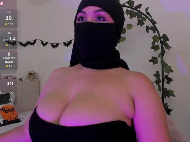 Amirah- live cam on BongaCams