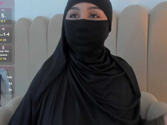 Amirah- live cam on BongaCams