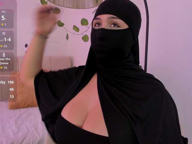 Amirah- live cam on BongaCams