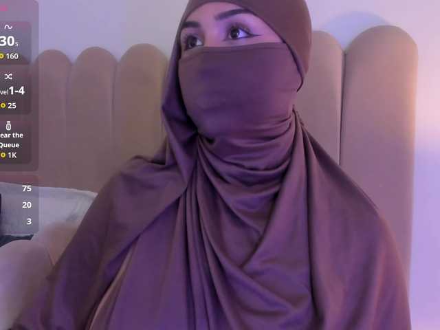 Amirah- live cam on BongaCams
