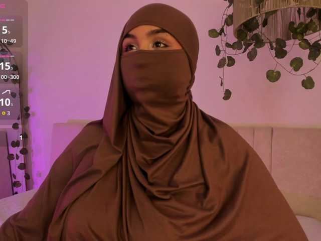 Amirah- live cam on BongaCams