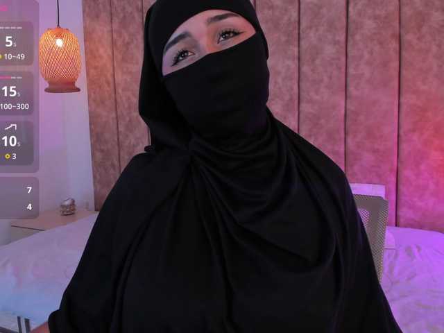 Amirah- live cam on BongaCams