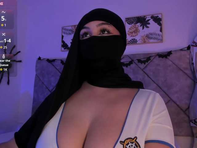 Amirah- live cam on BongaCams