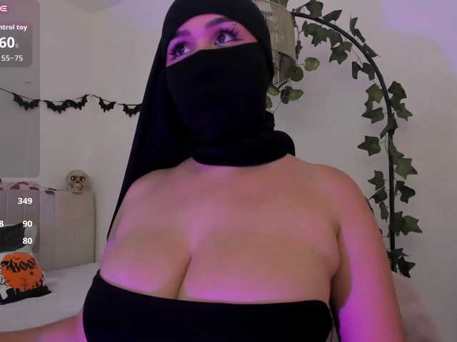 Amirah- live cam on BongaCams