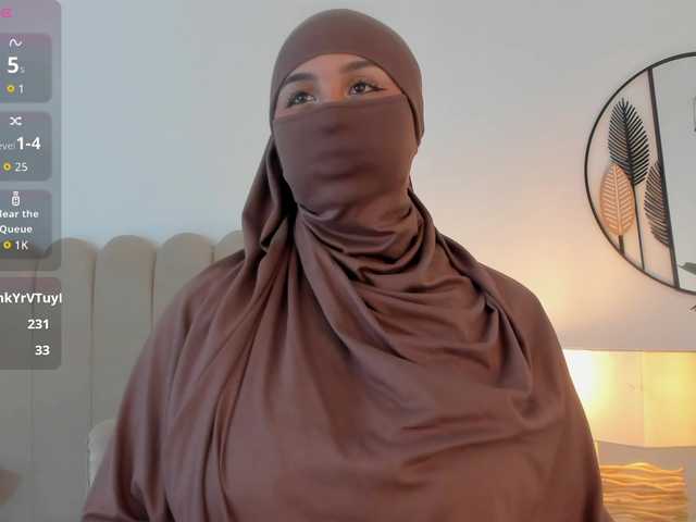 Amirah- live cam on BongaCams
