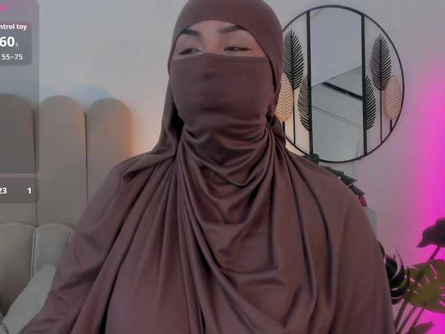 Amirah- live cam on BongaCams