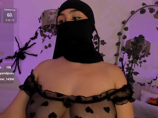 Amirah- live cam on BongaCams