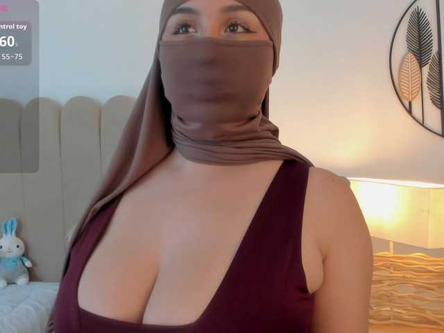 Amirah- live cam on BongaCams