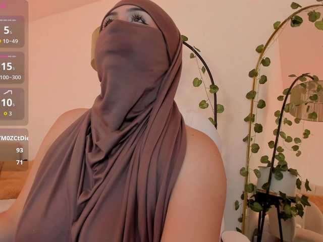 Amirah- live cam on BongaCams
