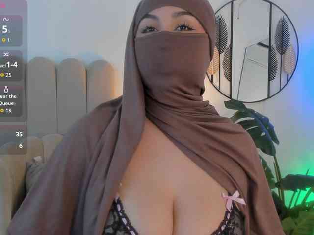 Amirah- webcam
