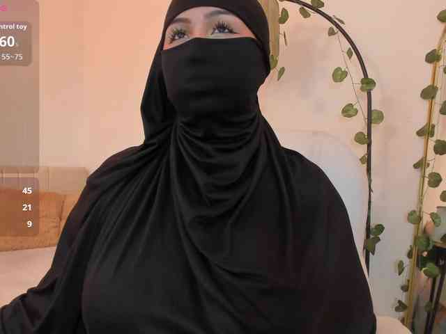 Amirah- webcam