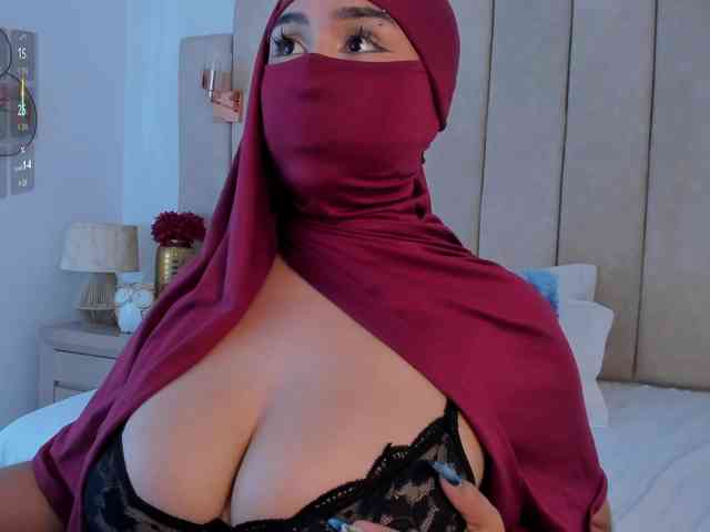 Amirah- webcam
