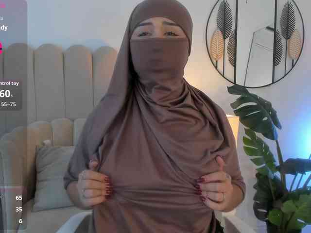 Amirah- webcam