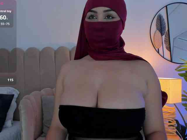 Amirah- webcam
