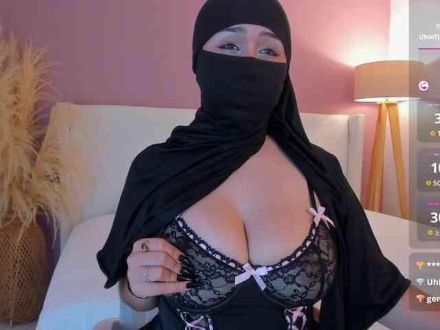Amirah- webcam