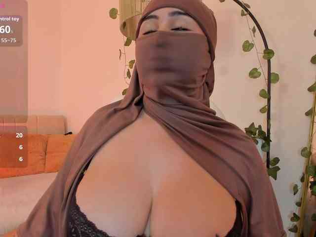 Amirah- webcam