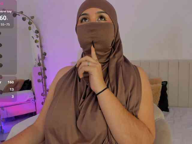 Amirah- webcam